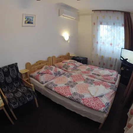 Olympos Panzio Budaörs