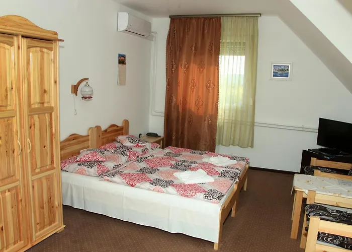Olympos Panzio 3*